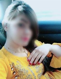 Vineeta 22 year female call girls in kolkata