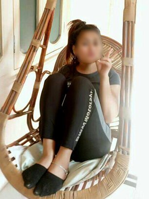 Riya kolkata Escorts